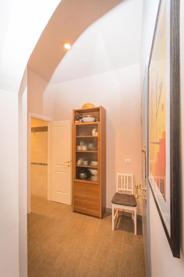 Vercelli Guest House Near San Giovanni Рим Экстерьер фото